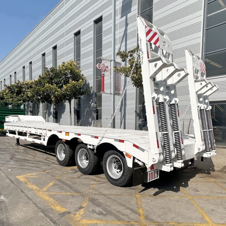 Remanufactured 3 Axle 60 Ton Low Bed Trailer 1 remanufactured lowbed trailer 3 axle lowbed trailer