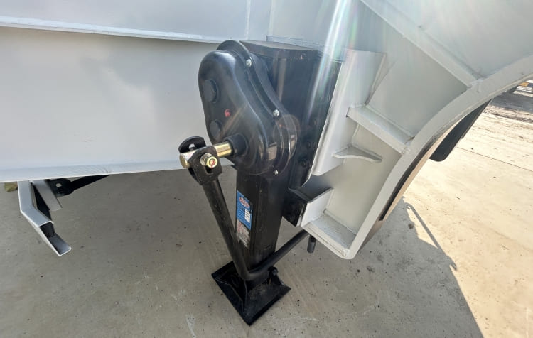 New Trailer vs Reman Trailer: Full Cost & Performance Comparison 4 new trailer vs reman trailer | 4 axle lowbed trailer