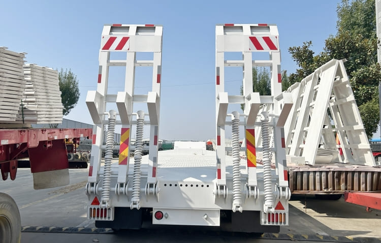 Remanufactured 3 Axle 60 Ton Low Bed Trailer 4 reman low bed trailer for sale