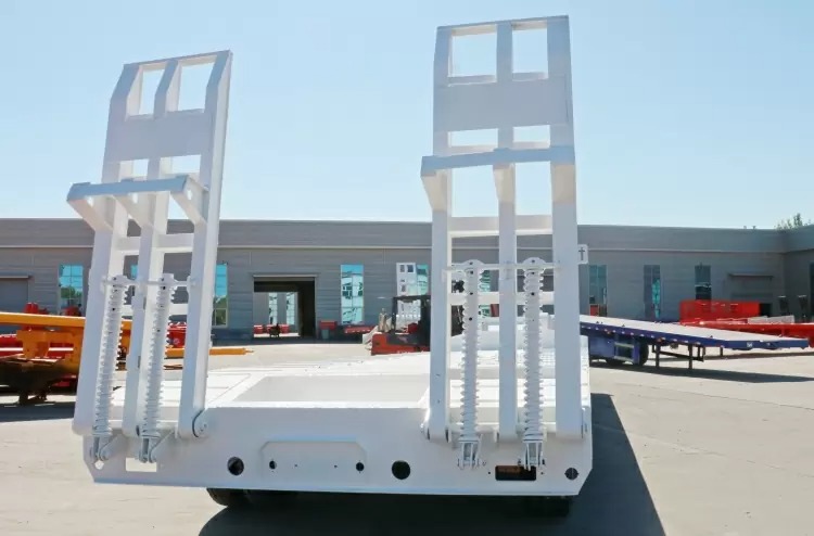 Reman Tri Axle Lowbed Truck Trailer 4 reman lowbed truck for sale | reman lowbed trailer truck