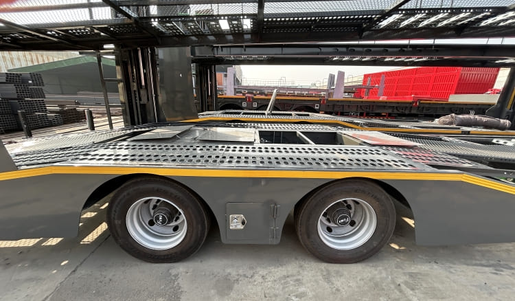 Reman 2 Axle Car Transporter Trailer 6 reman car carrier semi trailer