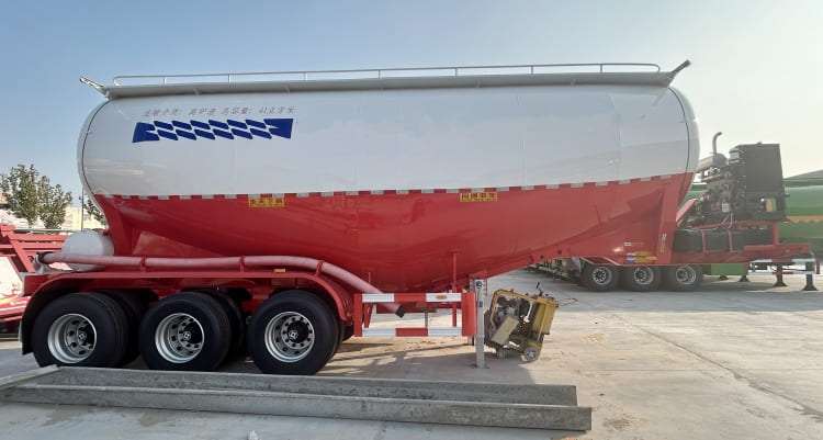 Remanufactured 35 CBM Powder Tanker Trailer 4 reman powder tanker trailer | reman bulk tanker for sale