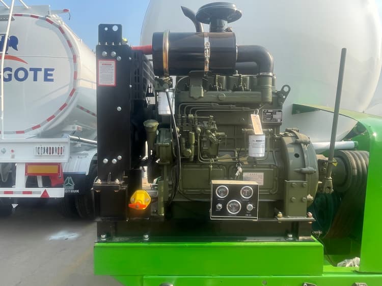 Remanufactured 40 CBM Dry Bulk Tank Trailer 4 reman dry bulk tankers for sale