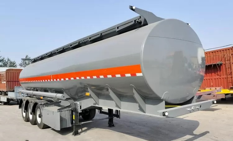 Reman Tri Axle Fuel Tanker Trailer 2 reman fuel tanker trailer price | reman fuel tank trailer manufacturers