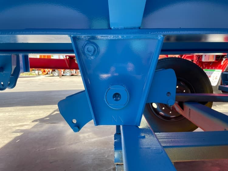 Reman Removable Gooseneck Trailer with Hydraulic Ramp 7 reman removable gooseneck trailer | reman gooseneck lowboy trailer