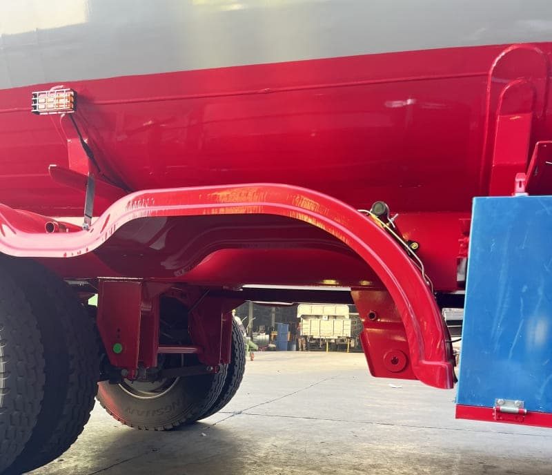 reman liquid transport trailer