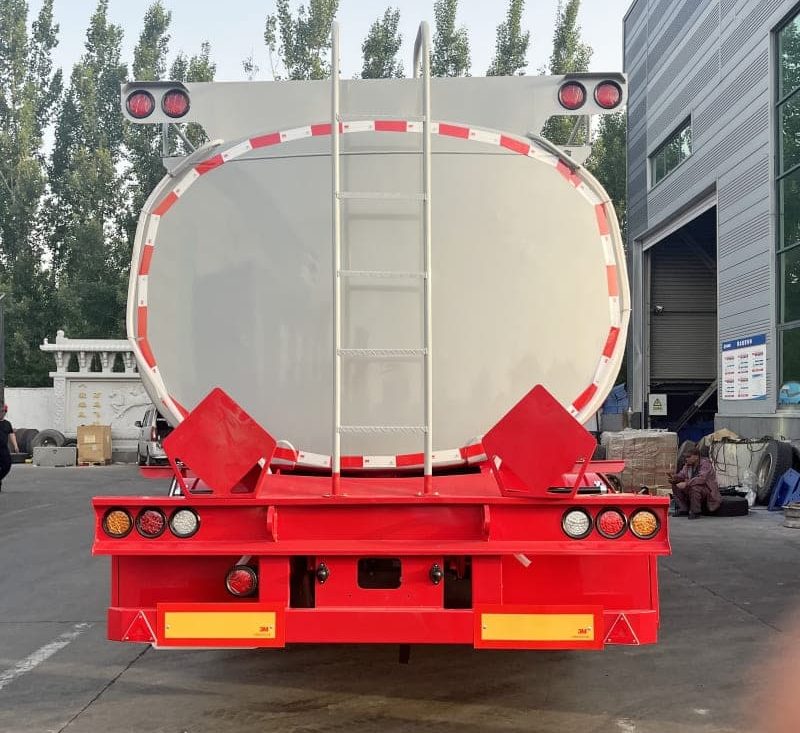 reman liquid transport trailer