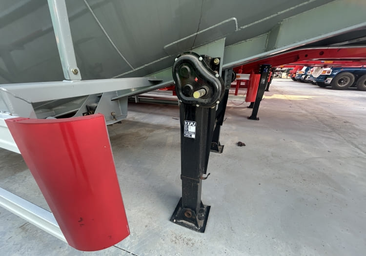 Remanufactured 50CBM Pneumatic Dry Bulk Silo Trailer 6 reman silo trailer | reman bulk tankers for sale
