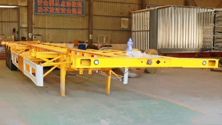 Remanufactured 3 Axle Skeleton Semi Trailer 2 reman skeleton trailer for sale | 3 axle skeleton semi trailer