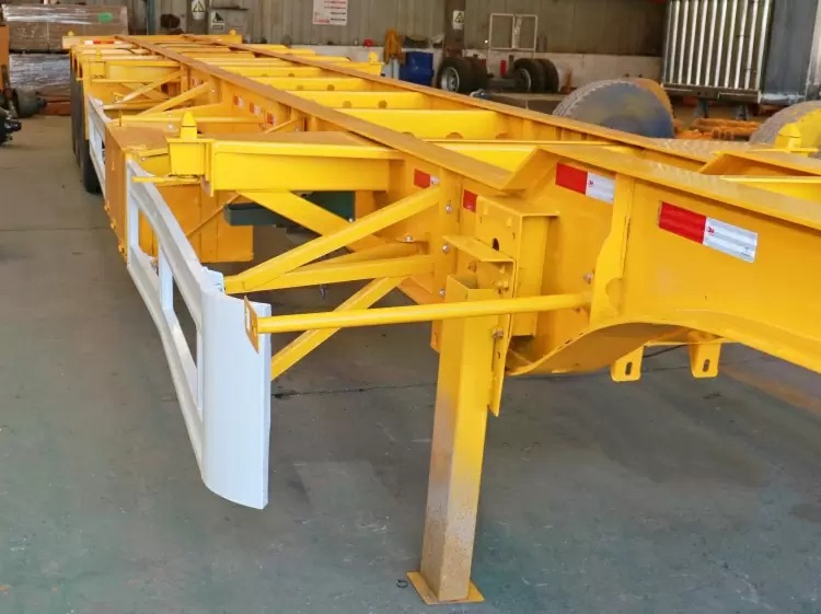 Remanufactured 3 Axle Skeleton Semi Trailer 3 Remanufactured 3 Axle Skeleton Semi Trailer