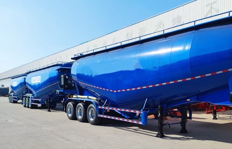 Reman Dry Bulk Cement Trailer 35 CBM 7 reman dry bulk tanker for sale