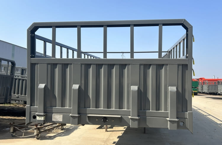 Reman Tri Axle Livestock Fence Cargo Trailer 6 reman animal transport trailer