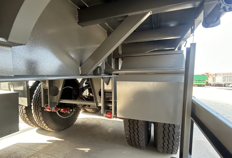 Reman Tri Axle Livestock Fence Cargo Trailer 11 reman livestock trailers for sale