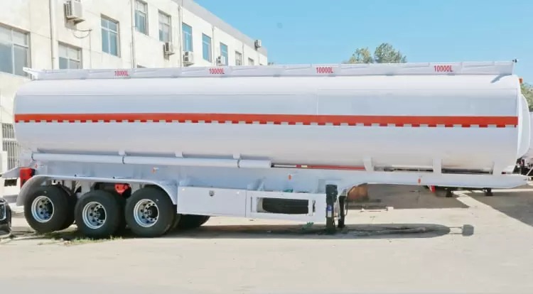 Reman 40000 Litre Oil Tanker Trailer 3 reman oil tanker truck trailer
