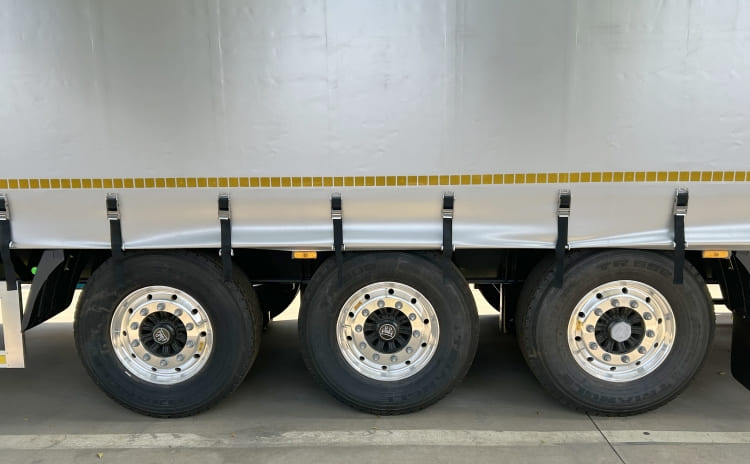 Remanufactured Sidecurtain Tautliner Trailer 5 reman tautliner curtains for sale